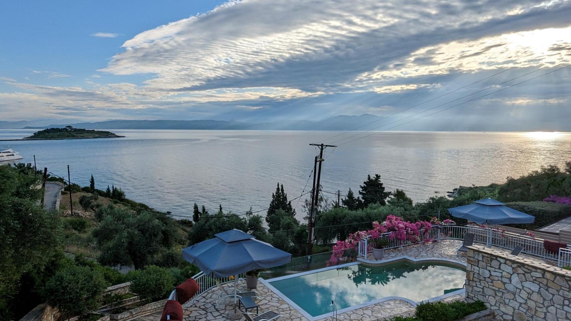 Villa Avgerini Paxos Gáios Habitación foto