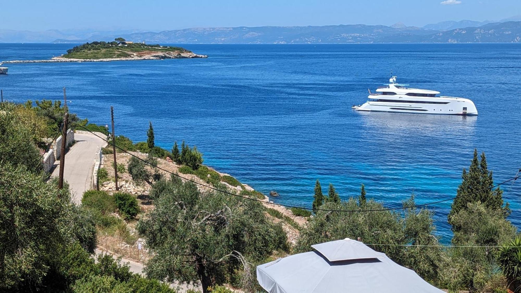Villa Avgerini Paxos Gáios Habitación foto